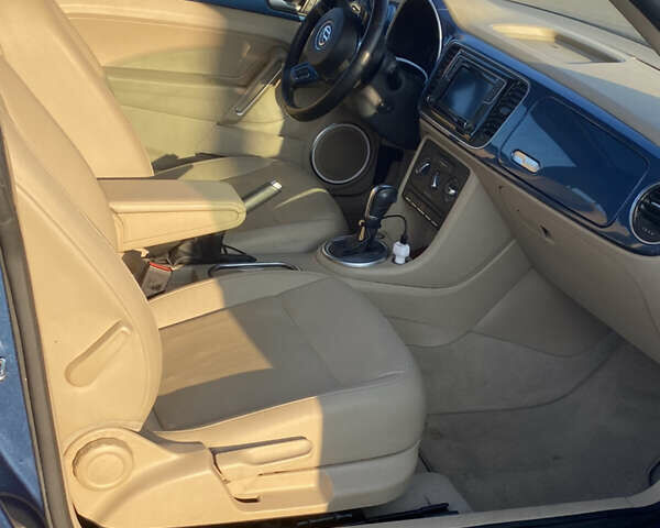 Синий Фольксваген Битл, объемом двигателя 1.8 л и пробегом 132 тыс. км за 12500 $, фото 19 на Automoto.ua