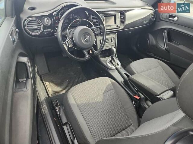 Синий Фольксваген Битл, объемом двигателя 1.8 л и пробегом 133 тыс. км за 1600 $, фото 6 на Automoto.ua