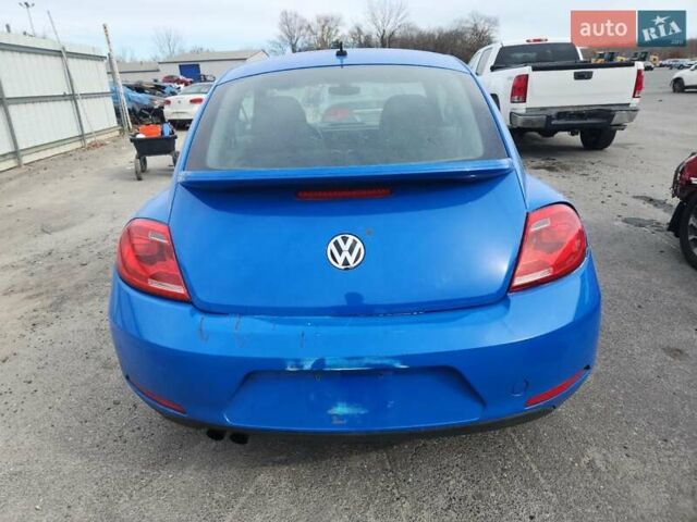Синий Фольксваген Битл, объемом двигателя 1.8 л и пробегом 133 тыс. км за 1600 $, фото 4 на Automoto.ua
