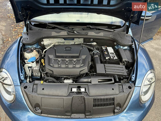 Синий Фольксваген Битл, объемом двигателя 1.98 л и пробегом 113 тыс. км за 14299 $, фото 10 на Automoto.ua