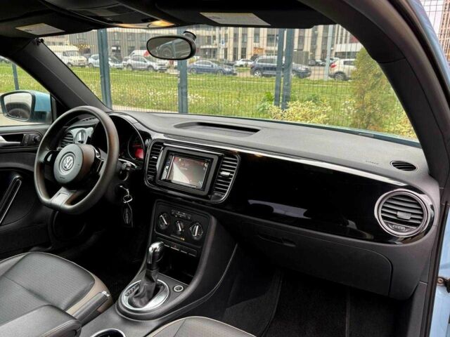 Синій Фольксваген Бітл, об'ємом двигуна 1.8 л та пробігом 170 тис. км за 11900 $, фото 17 на Automoto.ua