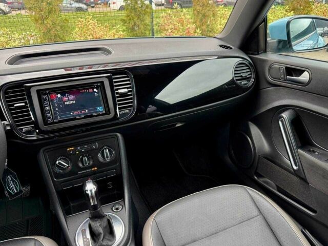 Синій Фольксваген Бітл, об'ємом двигуна 1.8 л та пробігом 170 тис. км за 11900 $, фото 13 на Automoto.ua