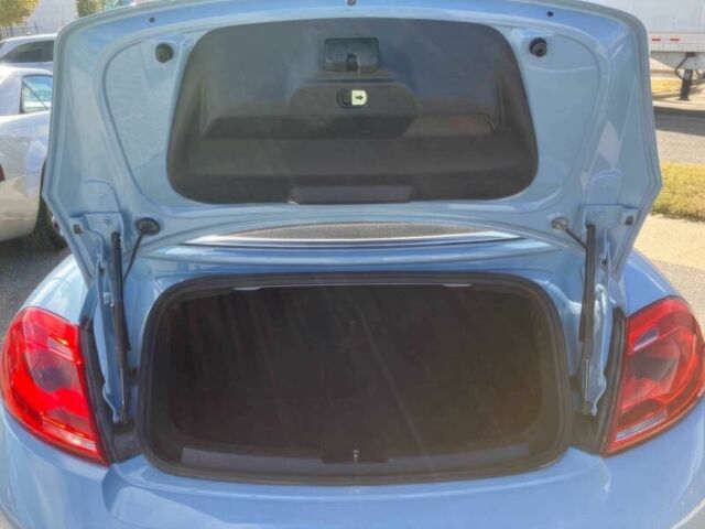 Синій Фольксваген Бітл, об'ємом двигуна 2 л та пробігом 79 тис. км за 9100 $, фото 10 на Automoto.ua