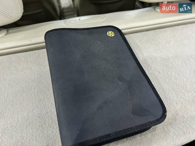 Зелений Фольксваген Бітл, об'ємом двигуна 2 л та пробігом 180 тис. км за 3990 $, фото 31 на Automoto.ua