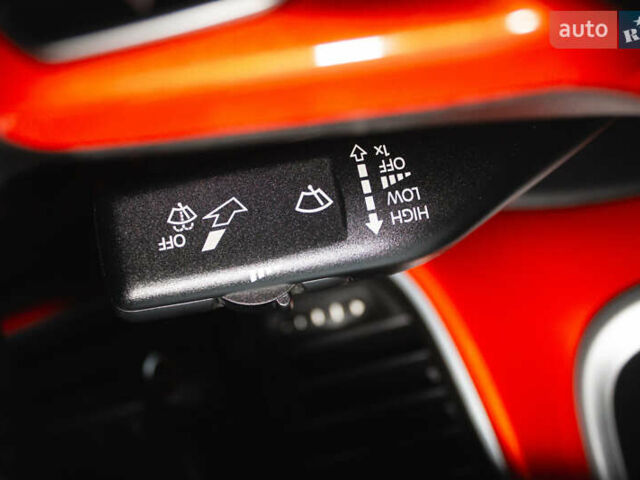 Оранжевый Фольксваген Битл, объемом двигателя 1.8 л и пробегом 60 тыс. км за 13800 $, фото 27 на Automoto.ua