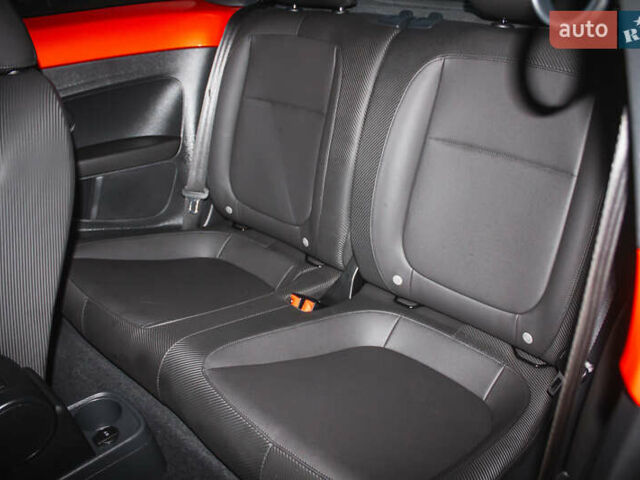 Оранжевый Фольксваген Битл, объемом двигателя 1.8 л и пробегом 60 тыс. км за 13800 $, фото 11 на Automoto.ua