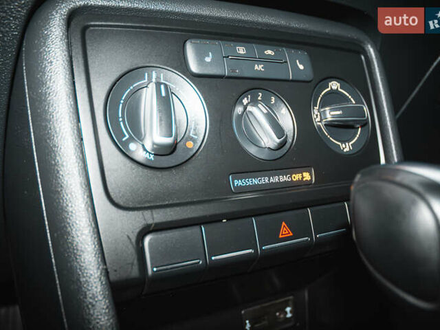 Оранжевый Фольксваген Битл, объемом двигателя 1.8 л и пробегом 60 тыс. км за 13800 $, фото 21 на Automoto.ua