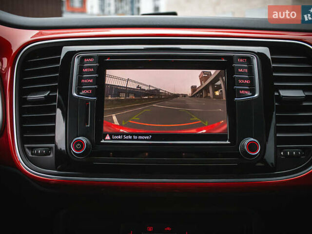 Оранжевый Фольксваген Битл, объемом двигателя 1.8 л и пробегом 60 тыс. км за 13800 $, фото 18 на Automoto.ua