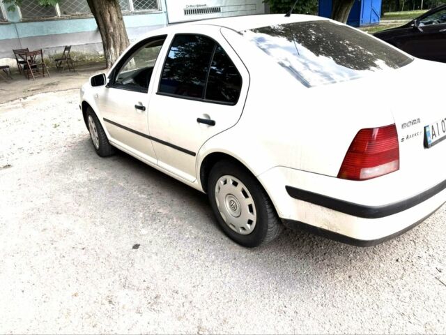 Фольксваген Бора 2001 у Яготине на Automoto.ua Білий Фольксваген Бора, об'ємом двигуна 1.4 л та пробігом 200 тис. км за 2900 $, фото 4 на Automoto.ua