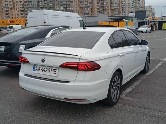 Білий Фольксваген Бора, об'ємом двигуна 0 л та пробігом 45 тис. км за 376 $, фото 7 на Automoto.ua