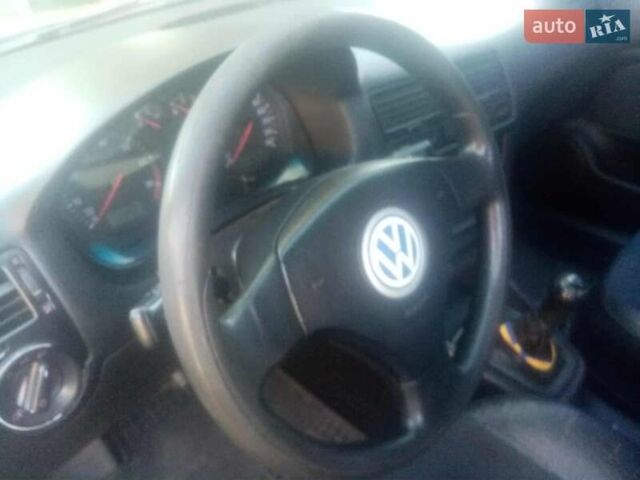 Бежевий Фольксваген Бора, об'ємом двигуна 1.6 л та пробігом 380 тис. км за 3700 $, фото 3 на Automoto.ua