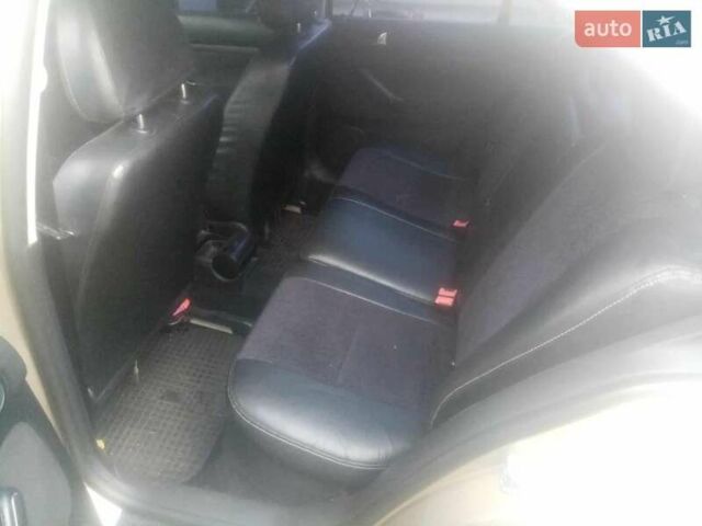 Бежевий Фольксваген Бора, об'ємом двигуна 1.6 л та пробігом 380 тис. км за 3700 $, фото 5 на Automoto.ua