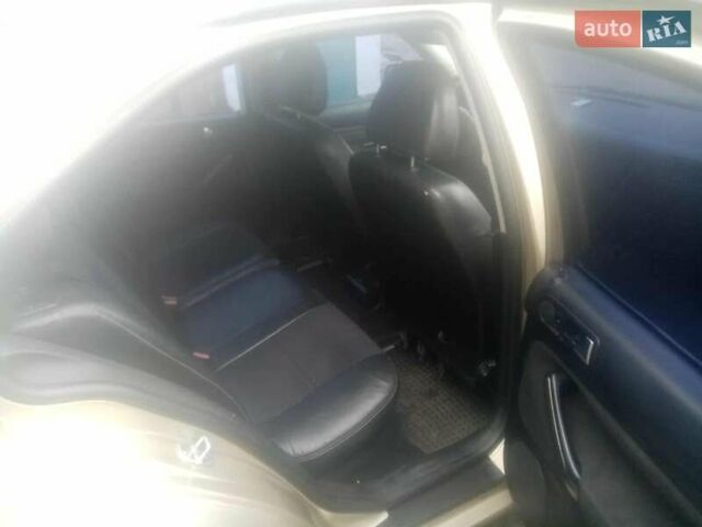 Бежевий Фольксваген Бора, об'ємом двигуна 1.6 л та пробігом 380 тис. км за 3700 $, фото 6 на Automoto.ua