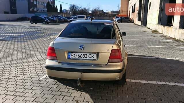 Бежевый Фольксваген Бора, объемом двигателя 1.6 л и пробегом 280 тыс. км за 3400 $, фото 3 на Automoto.ua