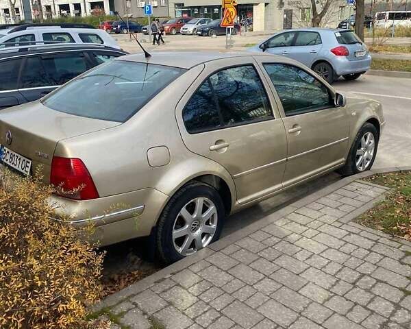 Бежевый Фольксваген Бора, объемом двигателя 1.6 л и пробегом 193 тыс. км за 3500 $, фото 9 на Automoto.ua