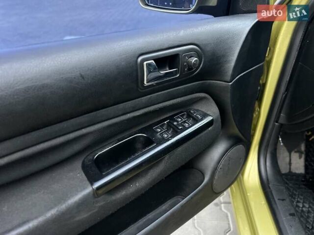 Бежевый Фольксваген Бора, объемом двигателя 2 л и пробегом 329 тыс. км за 3199 $, фото 7 на Automoto.ua