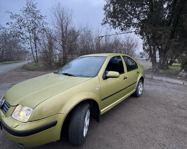 Бежевый Фольксваген Бора, объемом двигателя 2 л и пробегом 330 тыс. км за 3600 $, фото 4 на Automoto.ua