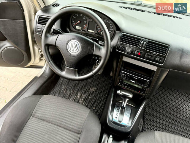 Бежевый Фольксваген Бора, объемом двигателя 1.6 л и пробегом 220 тыс. км за 5700 $, фото 61 на Automoto.ua