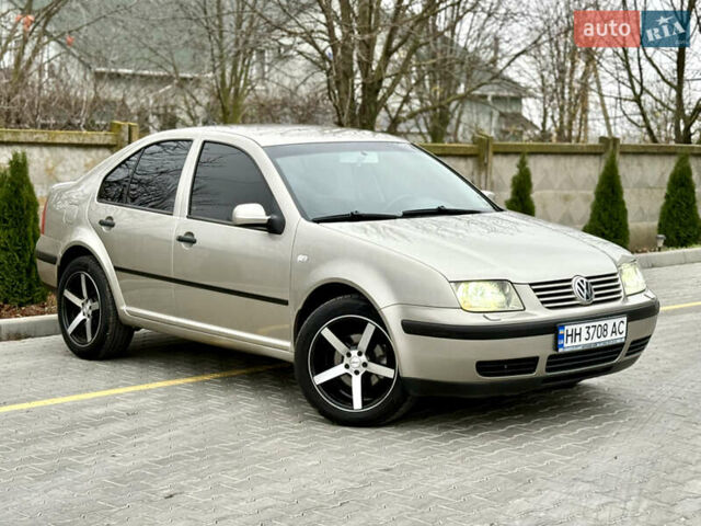 Бежевый Фольксваген Бора, объемом двигателя 1.6 л и пробегом 220 тыс. км за 5700 $, фото 11 на Automoto.ua