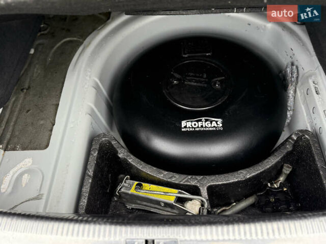 Бежевый Фольксваген Бора, объемом двигателя 1.6 л и пробегом 220 тыс. км за 5700 $, фото 32 на Automoto.ua