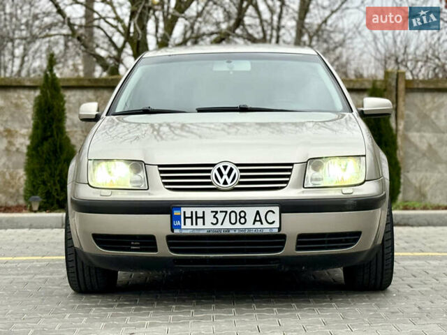 Бежевый Фольксваген Бора, объемом двигателя 1.6 л и пробегом 220 тыс. км за 5700 $, фото 7 на Automoto.ua