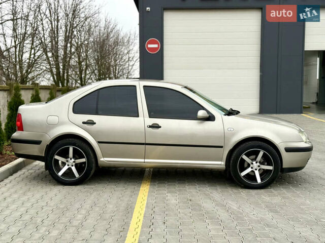 Бежевый Фольксваген Бора, объемом двигателя 1.6 л и пробегом 220 тыс. км за 5700 $, фото 16 на Automoto.ua