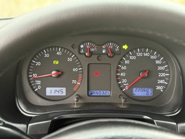 Бежевый Фольксваген Бора, объемом двигателя 1.6 л и пробегом 220 тыс. км за 5700 $, фото 23 на Automoto.ua