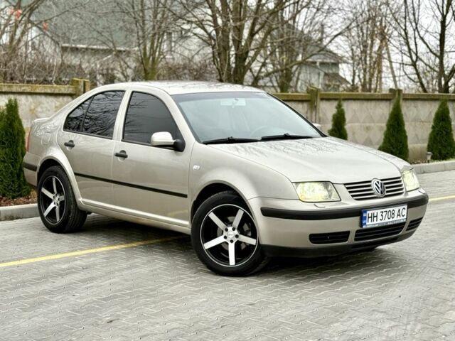 Бежевый Фольксваген Бора, объемом двигателя 1.6 л и пробегом 220 тыс. км за 5700 $, фото 2 на Automoto.ua