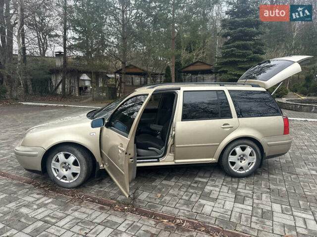 Бежевий Фольксваген Бора, об'ємом двигуна 1.98 л та пробігом 315 тис. км за 2999 $, фото 37 на Automoto.ua