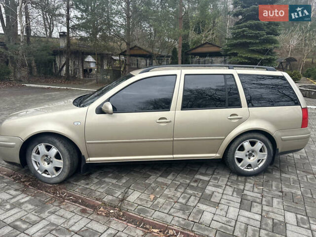 Бежевий Фольксваген Бора, об'ємом двигуна 1.98 л та пробігом 315 тис. км за 2999 $, фото 68 на Automoto.ua