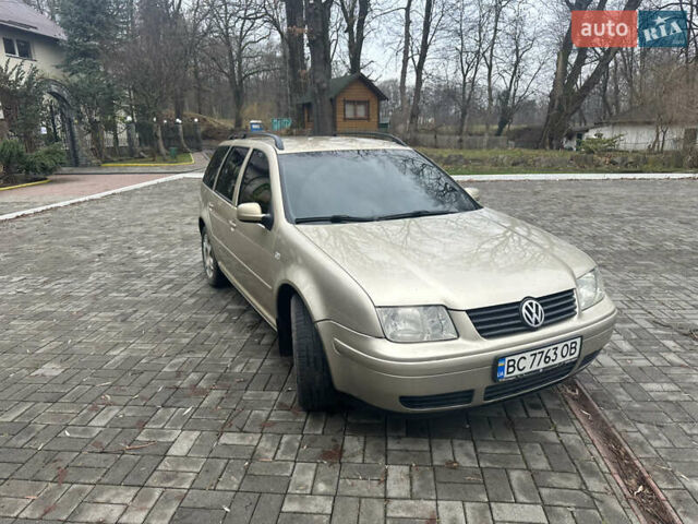 Бежевий Фольксваген Бора, об'ємом двигуна 1.98 л та пробігом 315 тис. км за 2999 $, фото 97 на Automoto.ua