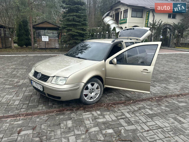 Бежевий Фольксваген Бора, об'ємом двигуна 1.98 л та пробігом 315 тис. км за 2999 $, фото 21 на Automoto.ua