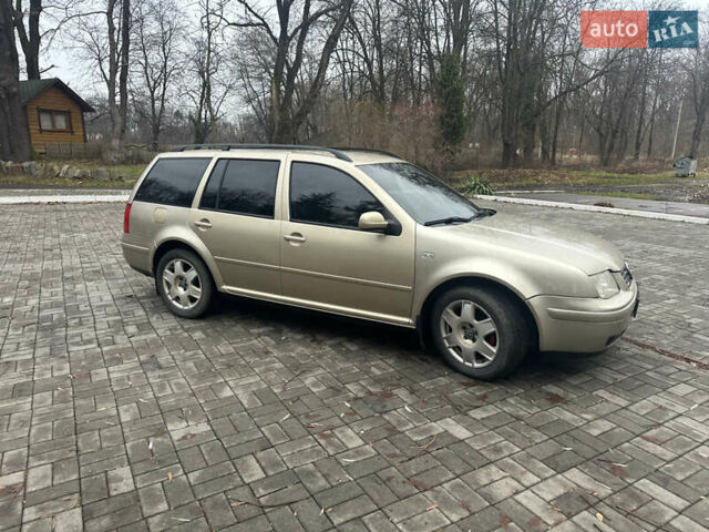 Бежевий Фольксваген Бора, об'ємом двигуна 1.98 л та пробігом 315 тис. км за 2999 $, фото 5 на Automoto.ua