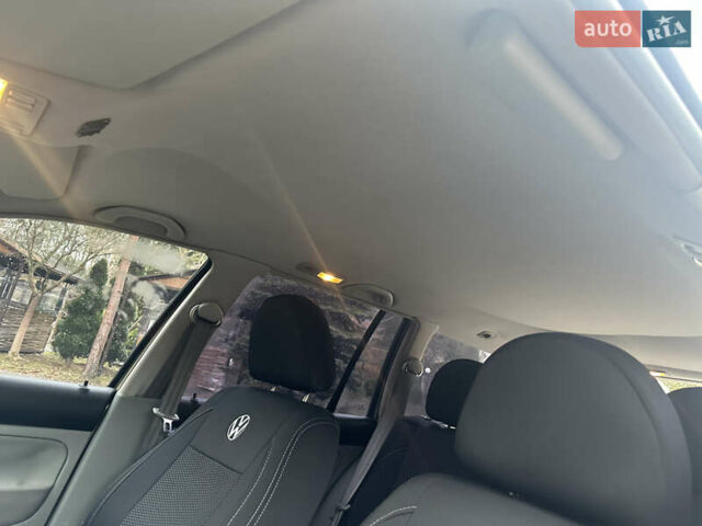 Бежевий Фольксваген Бора, об'ємом двигуна 1.98 л та пробігом 315 тис. км за 2999 $, фото 15 на Automoto.ua