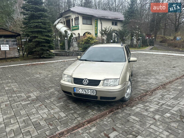 Бежевий Фольксваген Бора, об'ємом двигуна 1.98 л та пробігом 315 тис. км за 2999 $, фото 57 на Automoto.ua