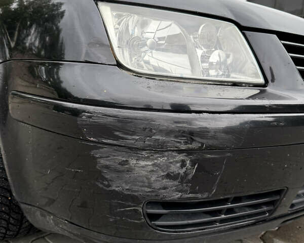 Черный Фольксваген Бора, объемом двигателя 1.6 л и пробегом 301 тыс. км за 3400 $, фото 7 на Automoto.ua