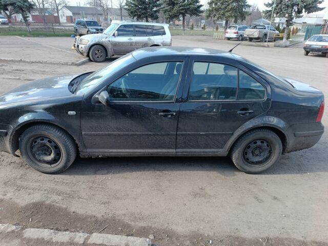 Чорний Фольксваген Бора, об'ємом двигуна 1.9 л та пробігом 308 тис. км за 1850 $, фото 3 на Automoto.ua