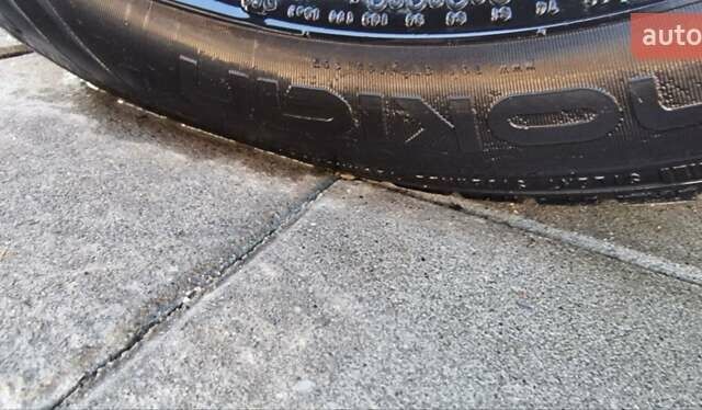 Черный Фольксваген Бора, объемом двигателя 2.33 л и пробегом 395 тыс. км за 3550 $, фото 39 на Automoto.ua