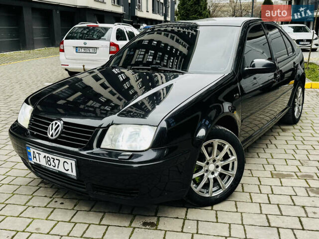 Черный Фольксваген Бора, объемом двигателя 2.3 л и пробегом 296 тыс. км за 3250 $, фото 15 на Automoto.ua