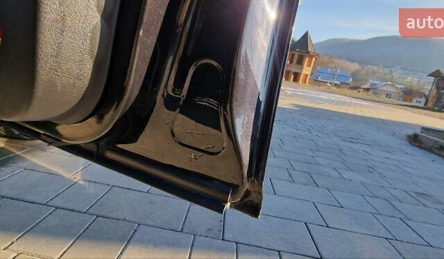 Черный Фольксваген Бора, объемом двигателя 2.33 л и пробегом 395 тыс. км за 3550 $, фото 10 на Automoto.ua