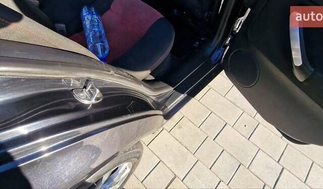 Черный Фольксваген Бора, объемом двигателя 2.33 л и пробегом 395 тыс. км за 3550 $, фото 16 на Automoto.ua