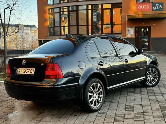 Черный Фольксваген Бора, объемом двигателя 2.33 л и пробегом 300 тыс. км за 2950 $, фото 16 на Automoto.ua