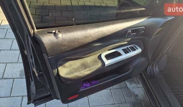 Черный Фольксваген Бора, объемом двигателя 2.33 л и пробегом 395 тыс. км за 3550 $, фото 38 на Automoto.ua