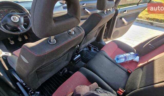 Черный Фольксваген Бора, объемом двигателя 2.33 л и пробегом 395 тыс. км за 3550 $, фото 29 на Automoto.ua