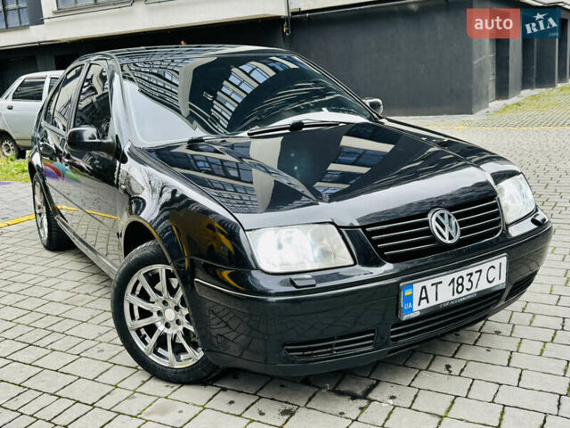 Черный Фольксваген Бора, объемом двигателя 2.3 л и пробегом 296 тыс. км за 3250 $, фото 30 на Automoto.ua