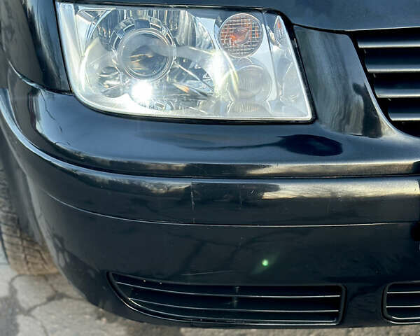 Черный Фольксваген Бора, объемом двигателя 1.6 л и пробегом 287 тыс. км за 3500 $, фото 11 на Automoto.ua