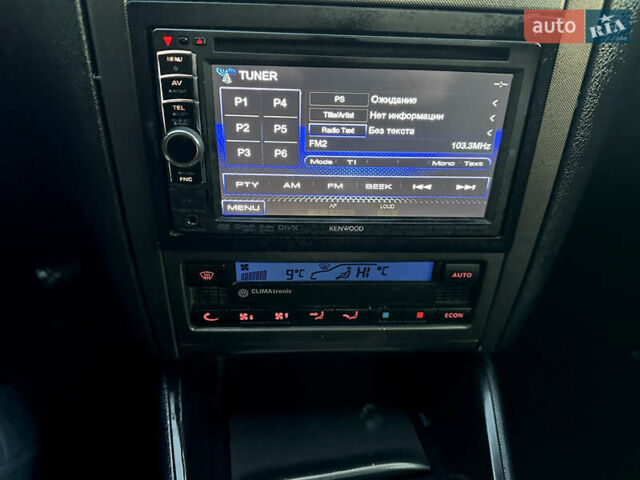 Черный Фольксваген Бора, объемом двигателя 1.6 л и пробегом 287 тыс. км за 3500 $, фото 25 на Automoto.ua