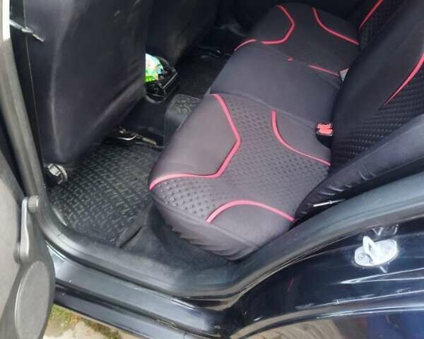 Черный Фольксваген Бора, объемом двигателя 1.6 л и пробегом 317 тыс. км за 3999 $, фото 13 на Automoto.ua