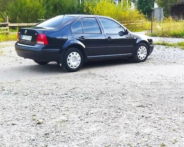 Черный Фольксваген Бора, объемом двигателя 1.6 л и пробегом 317 тыс. км за 3999 $, фото 11 на Automoto.ua