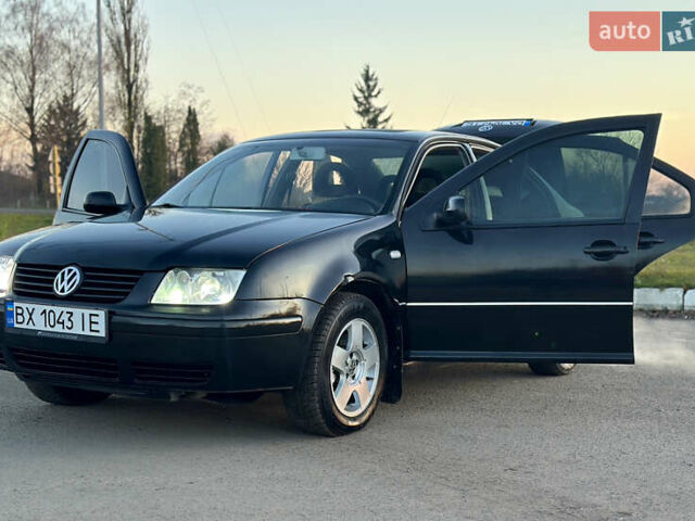 Черный Фольксваген Бора, объемом двигателя 1.6 л и пробегом 287 тыс. км за 3500 $, фото 8 на Automoto.ua